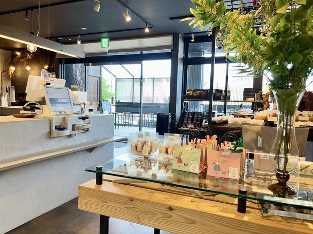 菓匠 萬菊屋（まんぎくや） - 南陽市役所（和菓子）の写真