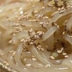 近江牛ホルモン いるもん - かつおのお上品な絶妙ぉ〜なお出汁