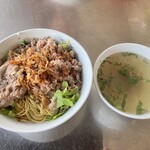 Quán Hủ Tiếu Thịt Bằm - mi khô xương bằm không đường