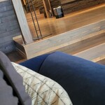 RoheN HAKONEYUMOTO cafe&bar - 落ち着いた店内