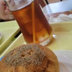 渡邊ベーカリー - 熱々のシチューパンの登場