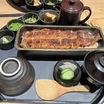 うなぎ四代目菊川 ヒルトンプラザウエスト大阪店 - 