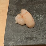 鮨 山口 - 牡丹海老 昆布締め