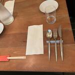 エスパイ クック コウベ - 内観