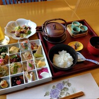 日本料理 四季彩 - 十六花膳3025円