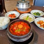 スンドゥブチゲタン - 料理写真: