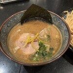 青山焼鳥倶楽部 昼の部 らーめん・つけ麺屋 - 