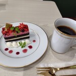 シェフドリーム - 料理写真:いちごとブルーベリー＆いしかわ珈琲