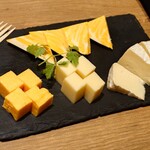 九吾郎ワインテーブル - 