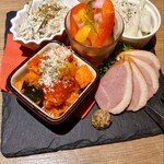 九吾郎ワインテーブル - 