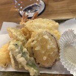 伏水酒蔵小路 - 天ぷら盛り合わせ