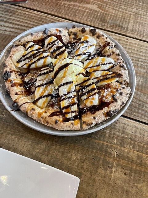 ザッツ ピザ 南堀江店 （THAT'S PIZZA） - 西長堀/ピザ | 食べログ