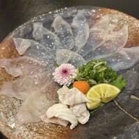 泳ぎとらふぐ活蟹料理 あじ平 曽根崎 - 