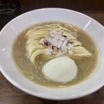 ヌードル＆スパイスカレー 今日の1番 - 朝セットの(かけそば) 味玉は店主からのサービス※いつも有り難うございます！