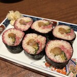 焼肉 にくだらけ - 究極の巻き寿司