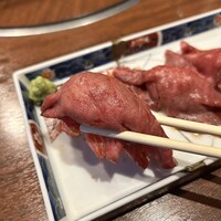 焼肉 にくだらけ - 田村牛 握り寿司