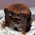 パティスリー・パリセヴェイユ - フォンダンショコラ　断面