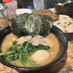家系ラーメン クックら - アブラ多めXS海苔 味玉