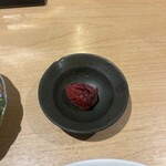 煮干しのビリー - ぶっとび亭の梅干し