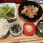 博多 もつ鍋 やまや 府中駅店 - 