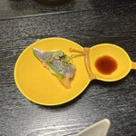 割烹 千代 - おまけ2 小さい方のアジは握りにしてくれました