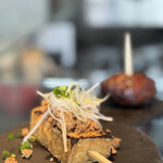 アケボノスタンド - 厚揚げ肉味噌 250円。