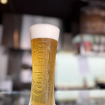 アケボノスタンド - カールスバーグ 550円。