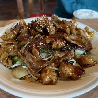 寿英焼肉苑 - 料理写真:ホルモン定食950円