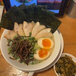 まるきんラーメン - いっさいがっさい   1480円