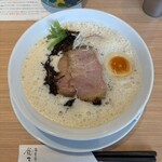 鶏白湯そば 鶏すけ - ﾎﾟﾙﾁｰﾆ泡鶏白湯