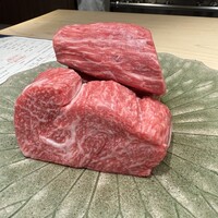 肉割烹 上 - 