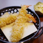 揚げもの処 かつひろ - エビフライ