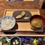 一粒一粒 - 朝御前(\2,200) 一ノ重