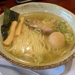 翔鶴 - 煮玉子らーめん・塩　860円