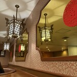 月苑飯店 - かわいい店内