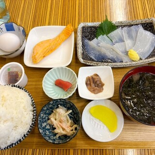 マルイシ食堂_0