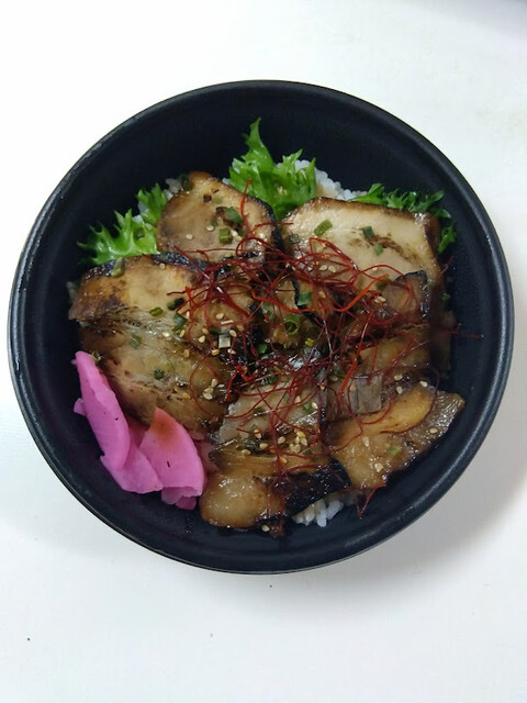 まるす商店 - 沼ノ端（焼き鳥）の写真