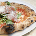 pizza & vegetable garden cafe DELIRANTE - 