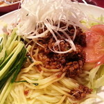 五修堂 - 麺のアップです（２０１４年８月）。