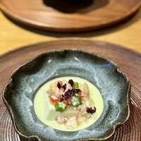 妙見石原荘 食菜石蔵 - 先附 : 枝豆とうふ　車海老のあん　枝豆のすり流し