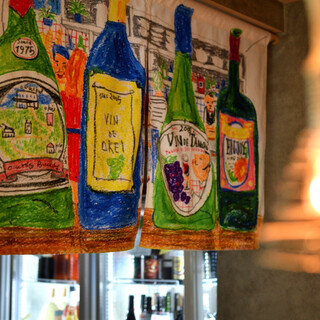 その日の気分で楽しむ、こだわりのお酒たち。