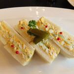 CAFE De Mur Blanc - ｢モーニングセット｣の日替わりサンド