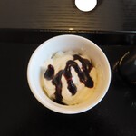 CAFE De Mur Blanc - ｢モーニングセット トースト・サラダセット｣のミニデザート