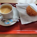 Ichi - 料理写真:コーヒー＆カレーパン