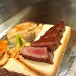 ビフテキのカワムラ 三宮本店 - 