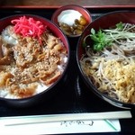 やぶ重 - スタミナ丼セット(冷たい蕎麦)
(¥1026－)