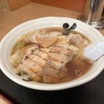 花鳥風月 - 肉ワンタン麺　こちらも美味い