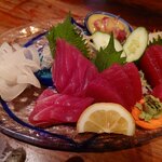 うりずん - 沖縄県産マグロの刺身1,500円