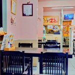 味楽 - ポップは多くても、ごちゃごちゃしていない綺麗な店内。