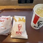 ケンタッキーフライドチキン - ドリンク写真:チキンフィレセット